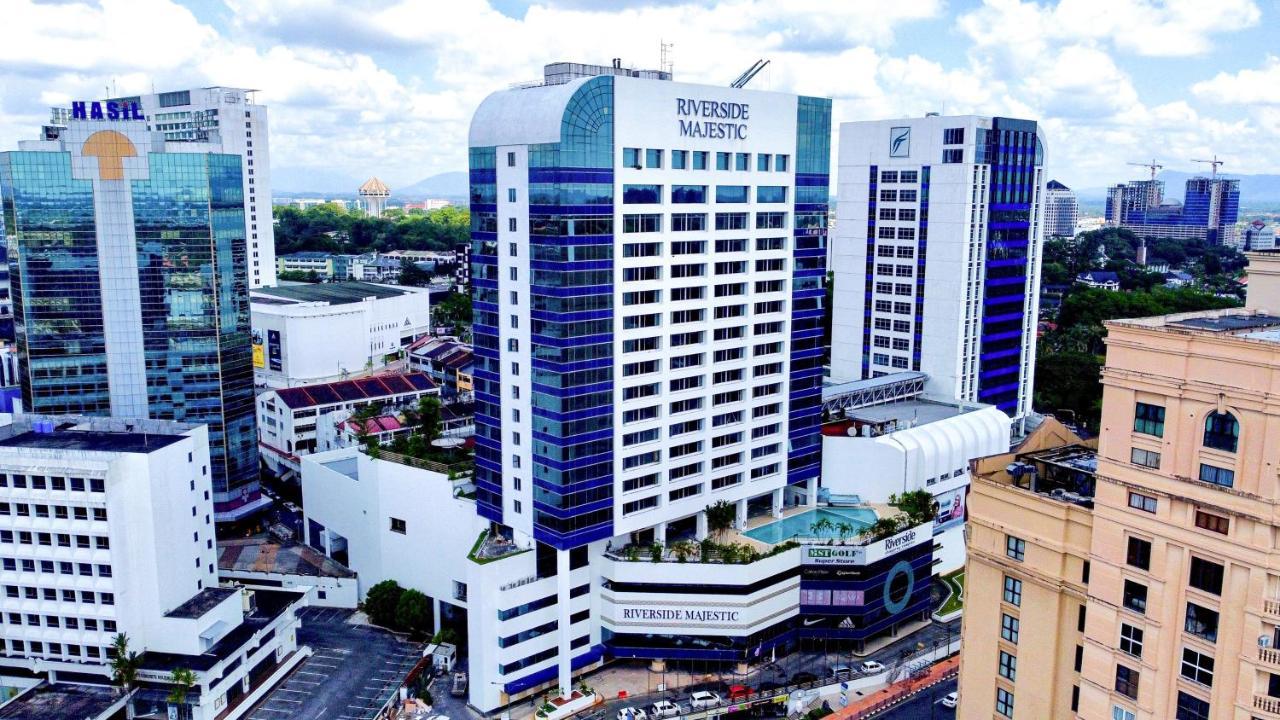 Puteri Wing - Riverside Majestic Hotel Kuching Zewnętrze zdjęcie